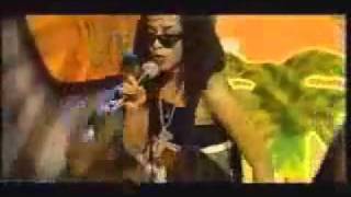 Aaliyah - Down With The Clique (Live)