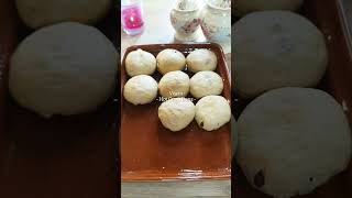 Hot Cross Buns - #recipe on Instagram. #hotcrossbuns #baking #vegan #food #easter #easyrecipe #bread