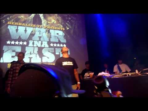 WAR INA EAST 2013 - Kozmik vs Yardbeat vs Sentinel - Club Atak, Enschede - Video 09 by botte