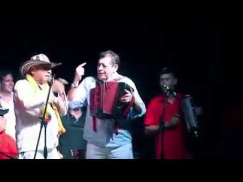 Me Rindo Majestad aut  Adolfo Pacheco con Emilianito