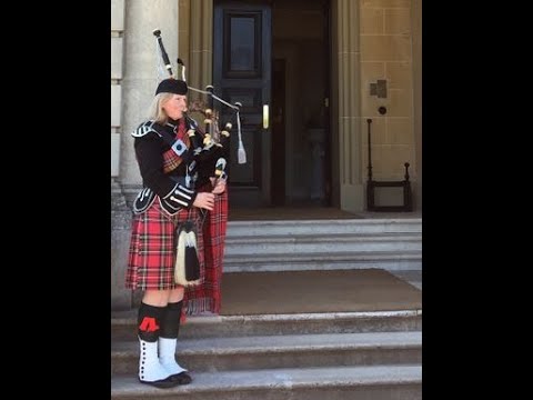 Amazing Grace, How to play on the Bagpipes