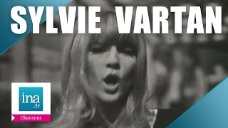 Sylvie Vartan &quot;Par amour, par pitié&quot; (live officiel) | Archive INA