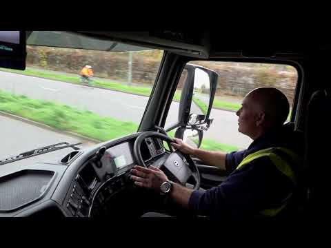 Navigating the Suspended Bus Lane on Your HGV Test Route: A Guide for HGV Drivers by A1 Training