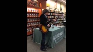 Jimmy Wayne singing &#39;I Love You This Much&#39; at his book sign