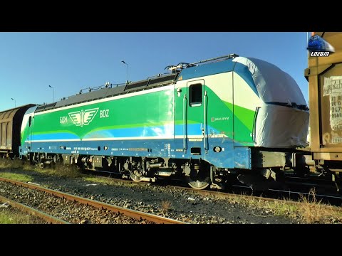 Crushed Siemens Smartron 80 038-8 BG-BDZ Locomotive to Germany in Gara Aleșd Station 05 October 2021