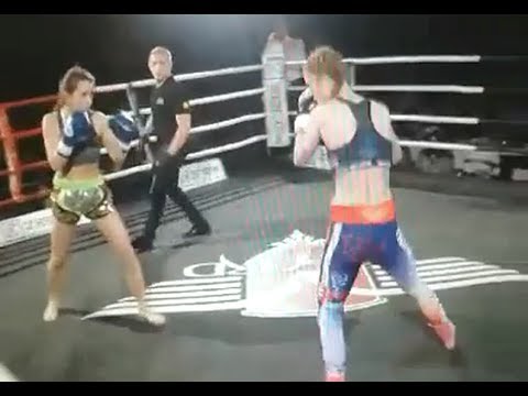 Monika Chochlíková vs. Emilia Podolská - (2018.01.27) - [Kickboxing] - /r/WMMA