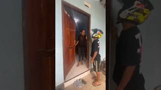 Download lagu Tamu Tak diundang #tamura_bhajan_bundeli #penyair #komedian #tiktok mp3 Download lagu Tamu Tak diundang #tamura_bhajan_bundeli #penyair #komedian #tiktok mp3