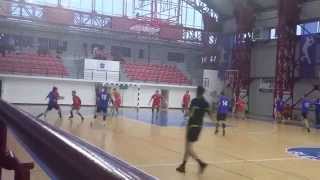 preview picture of video 'Juniori : Cs Dinamo - CSM Bucuresti Repriza 1'
