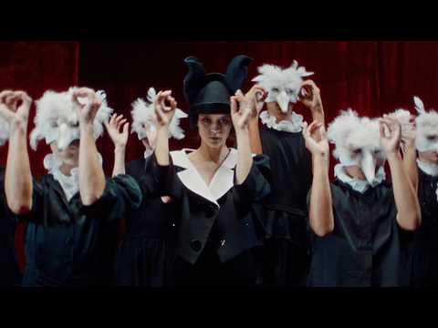Seule Dans La Foule - Pomme