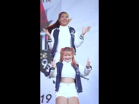 190504 직캠 MINTNY(The Nebula Project) cover  True Valentine Weki Meki @ SIAM SQUARE 1 JK Cover Dance