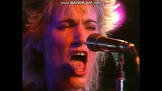 Marie Fredriksson singing &#39;Het vind&#39; on Bagen, 1984