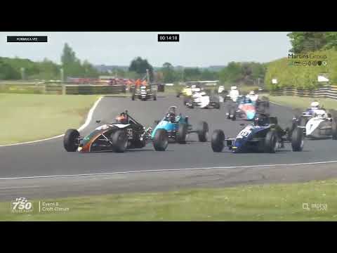 2022 Formula Vee @ Croft - Start Crash