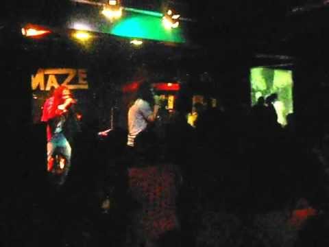 Kingfa-Redd & Safijah live @ The Maze