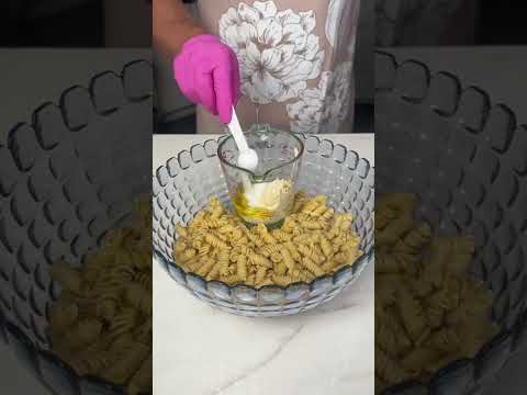 Creamy Bacon Pea Pasta Salad #drewcooks #EasyRecipe #comfortfood #pastasalad