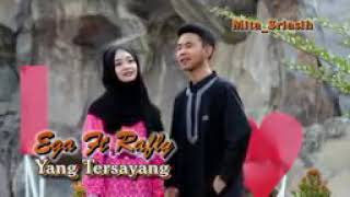 Download lagu Wawwww🙈🙈Gemess RAFLY EGA Bawakan Lagu Yang Tersayang mp3 Download lagu Wawwww🙈🙈Gemess RAFLY EGA Bawakan Lagu Yang Tersayang mp3
