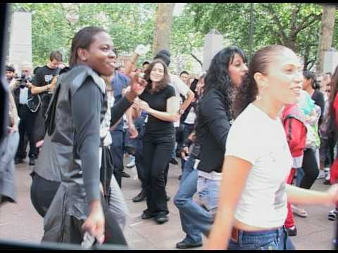 Michael Jackson Flashmob Tribute in Leicester Square- Thriller - Bad - Part 2