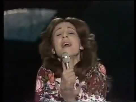 Semiha Yankı - Seninle Bir Dakika (1975 Eurovision)