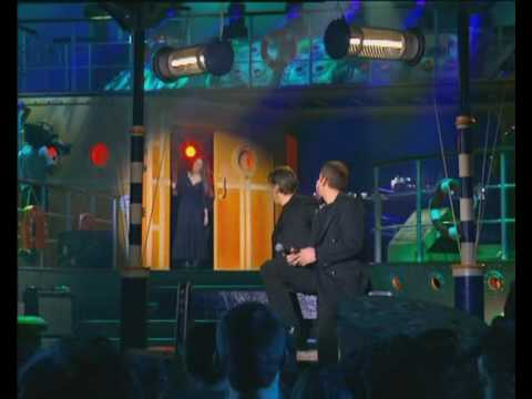 Garou, Serge Lama et Hélène Segara - Amsterdam (Les Enfoires 2002)