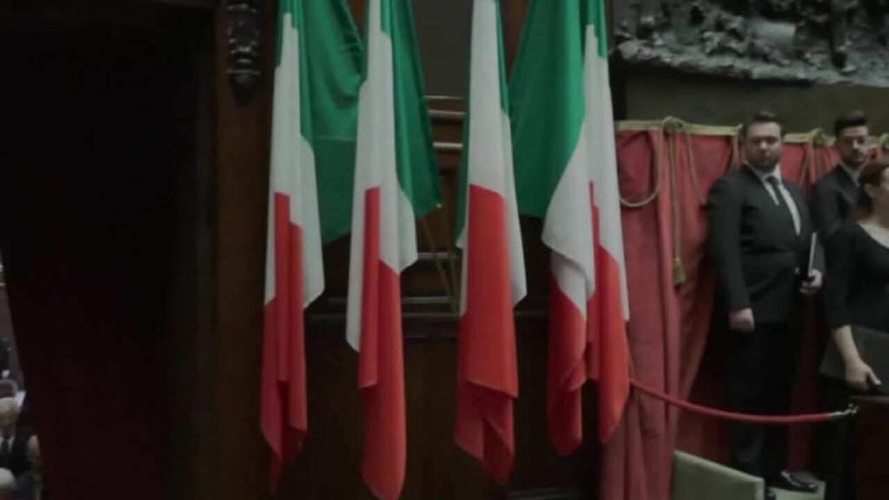 Standing ovation per Mattarella alla Camera per 80esimo Assemblea Costituente