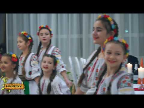 Grupul de dans: "Brâuleț".  "Lele"