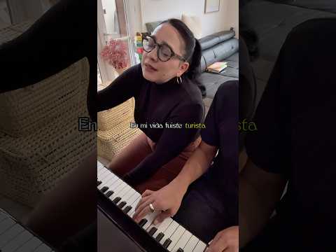 Cover de “Turista” de Bad Bunny por Carla Morrison
