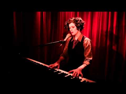 @EMBERHONEY - Model of Discipline (LIVE Honeytone Session)