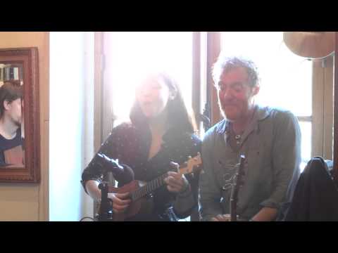 Glen Hansard & Lisa Hannigan Blue Moon / Little Bird Live @ Shakespeare and Company Bookstore Paris