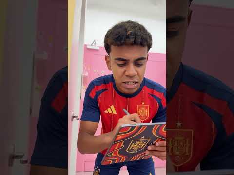 Snooping on passwords #football #messi