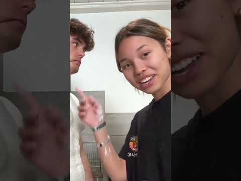 Faire un moulage corporel @LaGroupiedAlana #shorts #youtubeshorts #trending #viral #shortvideo #fyp