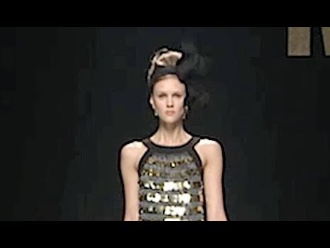 MOSCHINO Fall 2012 2013 Milan - Fashion Channel