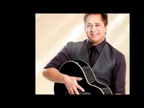 Cantor Leonardo-Homem é que nem Lata "música nova"