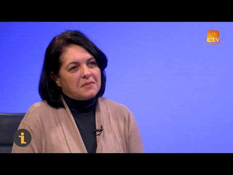 Adriana Dan - Îmbrățișarea fiecărui sezon al vieții / Interviuri cu Simona Pop Vancea