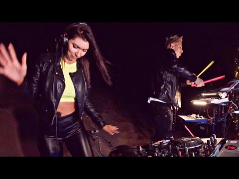 Desert Rave in Dubai with 11 Unicorns, Techno Party, FULL DJ SET, LIVE SHOW