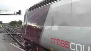 preview picture of video 'Newly XC liveried 43301 with 43104 departs Bristol Parkway'