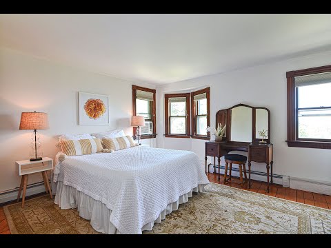 Stunning Victorian Winter Rental with Ocean Views! property video