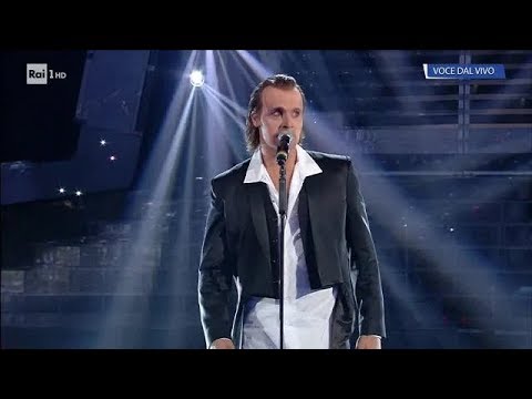 Mario Ermito è Miguel Bosé: "Se tu non torni" - Tale e Quale Show 19/10/2018
