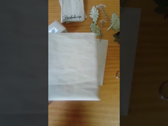 Vídeo relacionado con Levenalm Leven Punto de libro madera personalizado Marcapáginas de madera Marcapáginas de metacrilato | Día del libro | Regalo profe, pareja, amigos, mamá, papá, abuela, abuelo | Flor de nacimiento
