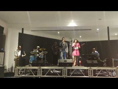 Mivady ny fitia - Farakely sy Mahery