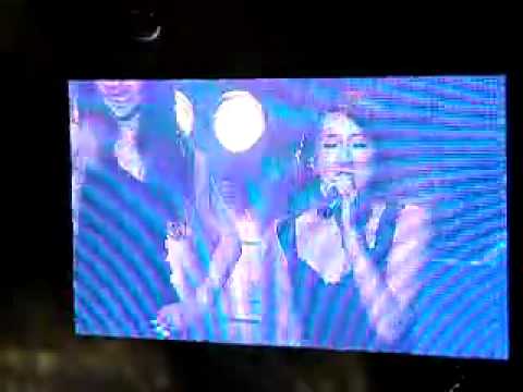 Fancam of Seo In Young singing Into the Rythm at PSY Concert 서인영 싸이 콘서트