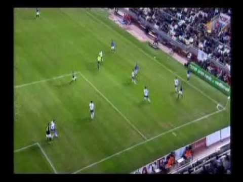 Valencia 2 - 1 Espanyol - Highlights & goals 4-12-2011