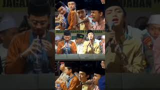 Download lagu GUS AZMI DAN GUS REYHAN MLONGO🤣#shorts #tiktok #mughrom #gusazmi #gusreyhan #cakfandy mp3