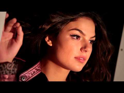 Isis Valverde para Planet Fall Winter 2013