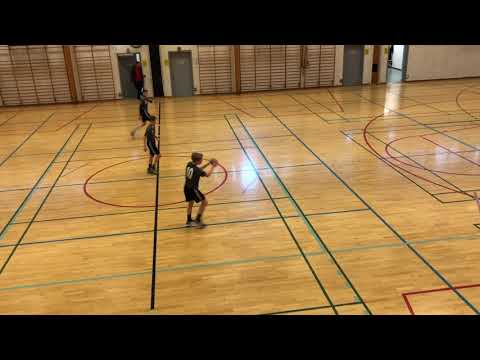Linderud/Linje 5 - Lommedalen 19-16