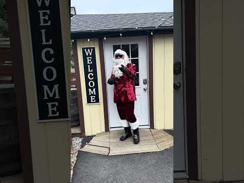 #adultsanta #standupcomedy #hohoho #funnysanta #showtime #comedy