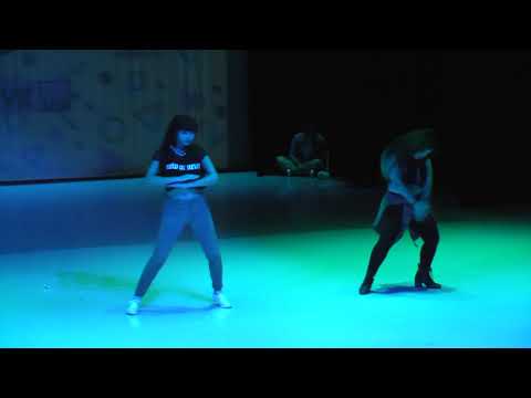 La Conven Show 2017/10 G Saturn? - EXID (L.I.E.)