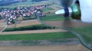 preview picture of video 'Flug über Baiersdorf, In der Hut'