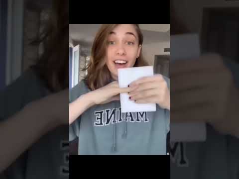 TW: S3lf H4rm || Only Jayus gives herself paper cuts for a hacks video