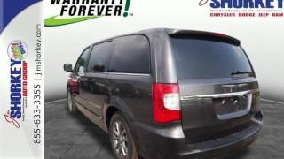 preview picture of video '2015 Chrysler Town & Country North Huntingdon PA Pittsburgh, PA #C07564'