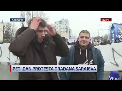 Mladi i danas na protestu u Sarajevu: "Nismo ni za kakvu stranku, nastavljamo jače nego jučer"