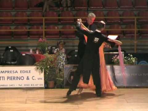 IDSF Alassio 2010 Italy - Sergey Konovaltsev & Olga Konovaltseva (Russia)